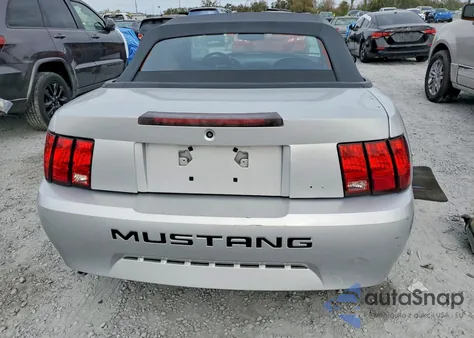 2000 Ford Mustang from USA, damaged, VIN 1FAFP4447YF221538